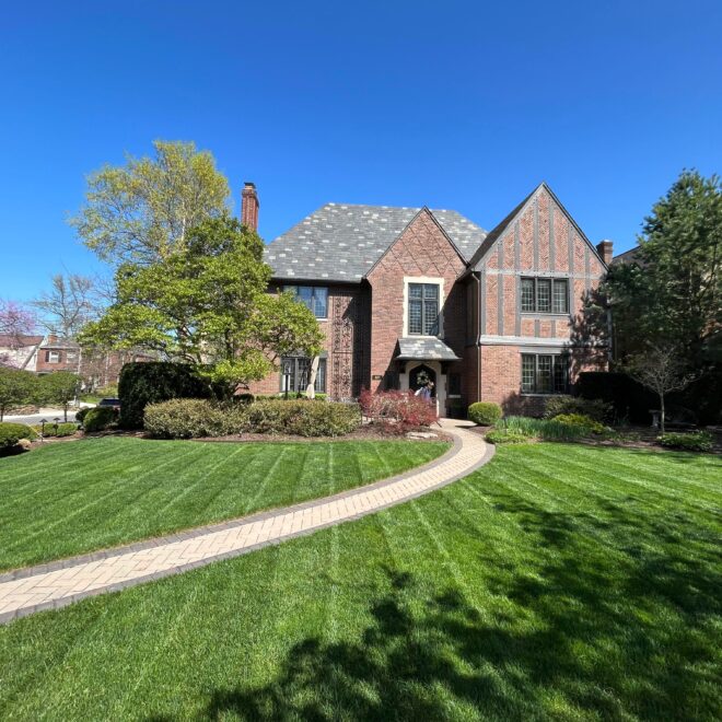 Meridian-Kessler-Indianapolis-finest-homes-and estate-lawn-management